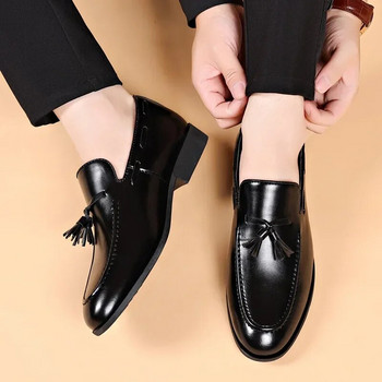 Дизайнерски стилни обувки за мъже Чисто нови бизнес ежедневни обувки Кожени обувки с приплъзване Големи размери за мъже Обувки за сватбени партита