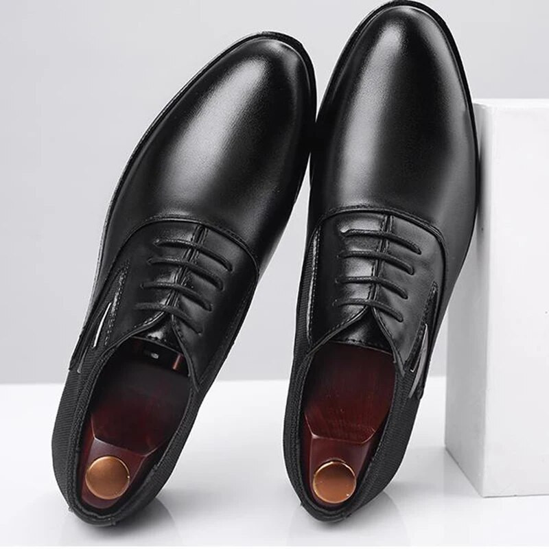 Oxford cipele za muškarce Kožna poslovna haljina Raznovrsna ležerna obuća koja apsorbira udarce Otporna na habanje Chaussure Homme Office Mens