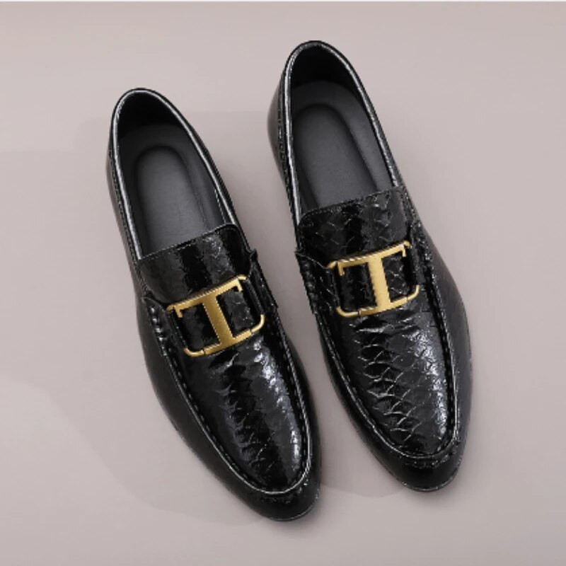 Nauji aukštakulniai Elegantiška vyriška Suknelė Batai Trend Žalia Smailia Nosa Laisvalaikio odiniai Loaferiai Vyrams Madingi Prisegami vyriški iškilmingi batai