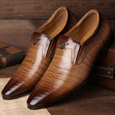 Men`s Loafers Casual Shoes Leather Classic Low-Cut Embossed Oxford Comfortable Italian Dress Mens Business Man Plus Size 38-48