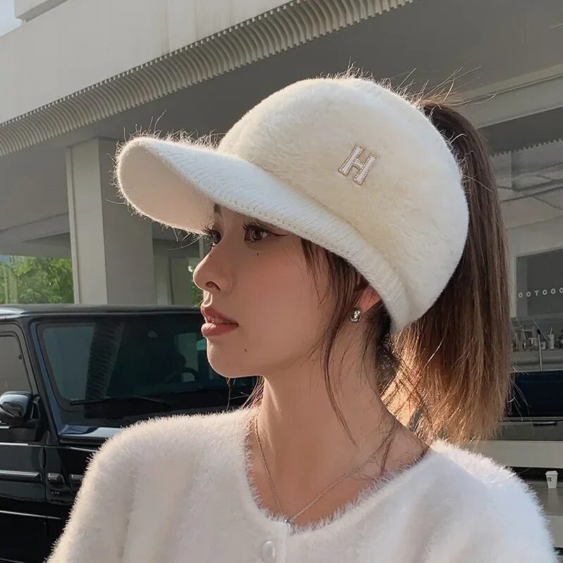 Γυναικεία καπέλα 2023 Μόδα γράμμα βελούδινο πλεκτό καπέλο χειμώνα Ζεστό χοντρό ποδηλατικό καπέλα μπέιζμπολ αλογοουρά Καπέλο χειμωνιάτικο καπέλο Gorras Hombre