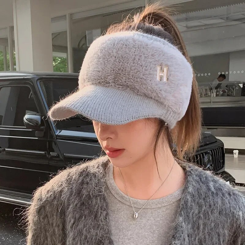 Γυναικεία καπέλα 2023 Μόδα γράμμα βελούδινο πλεκτό καπέλο χειμώνα Ζεστό χοντρό ποδηλατικό καπέλα μπέιζμπολ αλογοουρά Καπέλο χειμωνιάτικο καπέλο Gorras Hombre