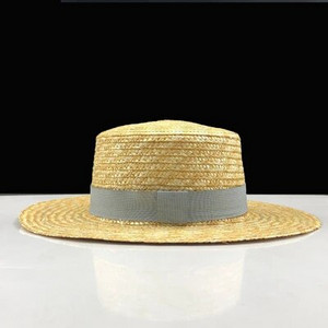 egyszerű szalma nyári női csónakázó napozósapka elegáns hölgynek, királynőnek, divatos csokorcsomóval, lapos Homburg Fedora sapkák