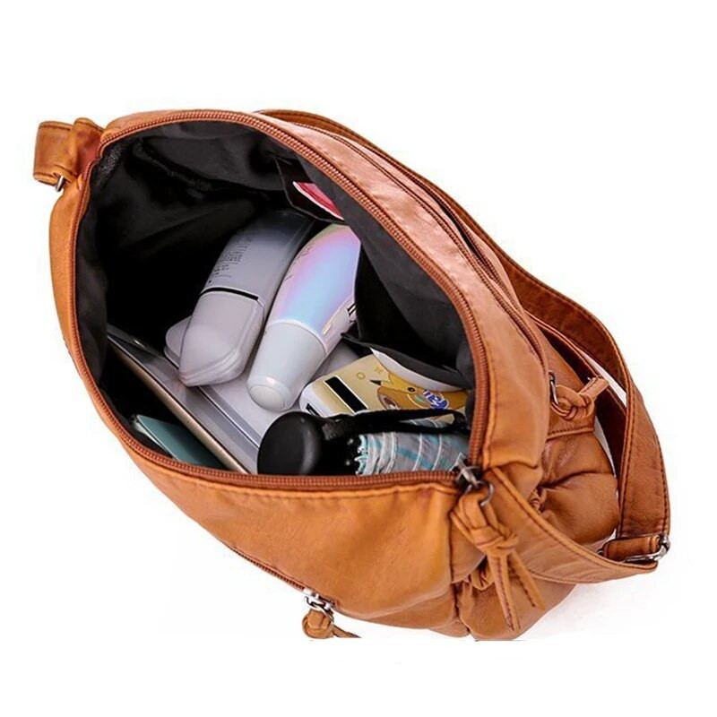 Skalbta PU odinė moteriška rankinė 2023 Senovinis pečių krepšys Universalus Juoda Ruda Spalva Didelės talpos įstrižų pakabukų laikikliai