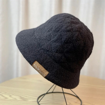 Ženska zimska zečja pahuljasta kapa Modna prugasta topla ribarska kapa s jednobojnom panama kapom Dizajnerski šešir s hladnom kapom