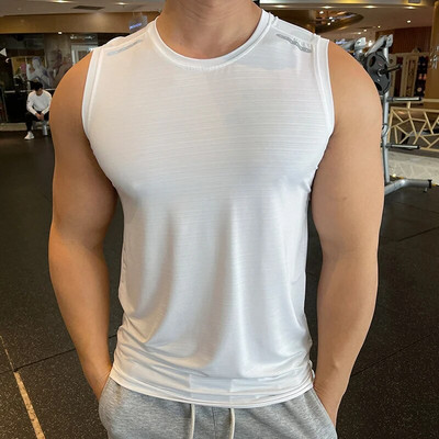 Meeste Kulturismi Tankid Jõusaalitreening Fitness hingav Kiiresti kuivav Varrukateta särk Jooksuvest liibuv elastne treeningspordiala