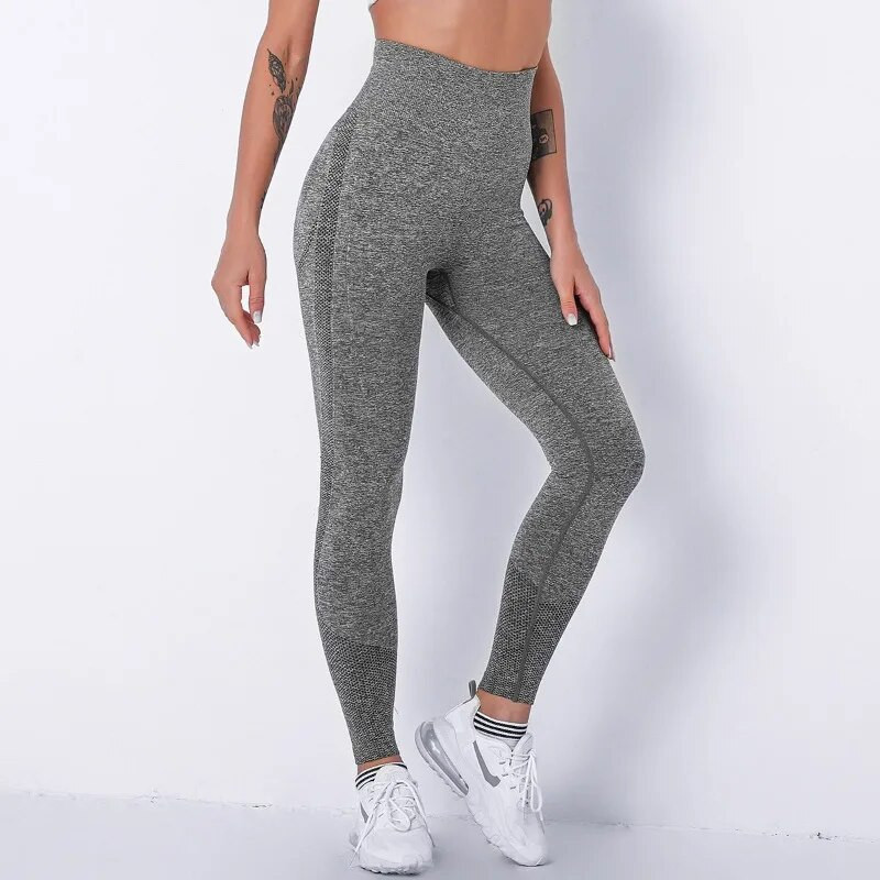 Tajice za jogu Sportske ženske tajice za fitnes Bešavne tajice za vježbanje Modne Push Up tajice Ženska odjeća za teretanu Dropshipping
