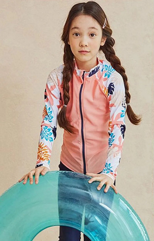 Костюм от две части за момиче с големи размери Бански костюм Детски бански костюм с дълги панталони с дълъг ръкав Нов детски слънцезащитен плажен костюм за 2023 г.