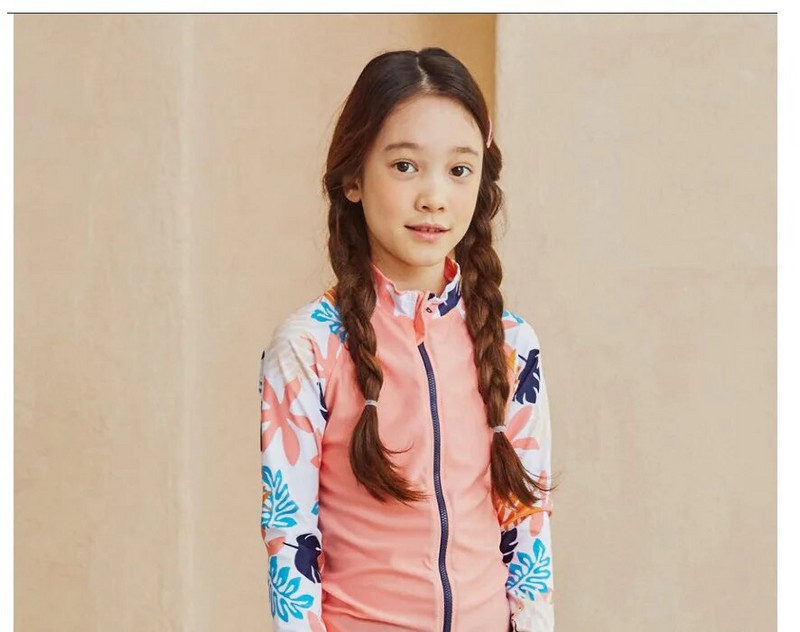 Костюм от две части за момиче с големи размери Бански костюм Детски бански костюм с дълги панталони с дълъг ръкав Нов детски слънцезащитен плажен костюм за 2023 г.