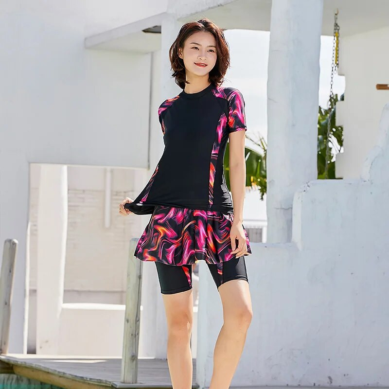 Нов размер L до 6XL Дамски рашгард Бански костюми Бански костюми с къс ръкав Рокля от три части Бански плътен бански костюм Секси плажно облекло