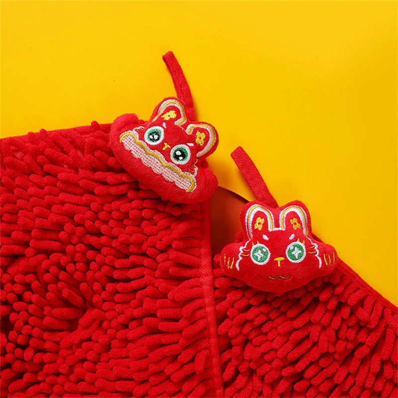 Rabbit Year Red Chenille Хавлиени кърпи за ръце Кухня Баня Хавлиени кърпи Карикатура Бързосъхнещи меки абсорбиращи кърпи за бродерия