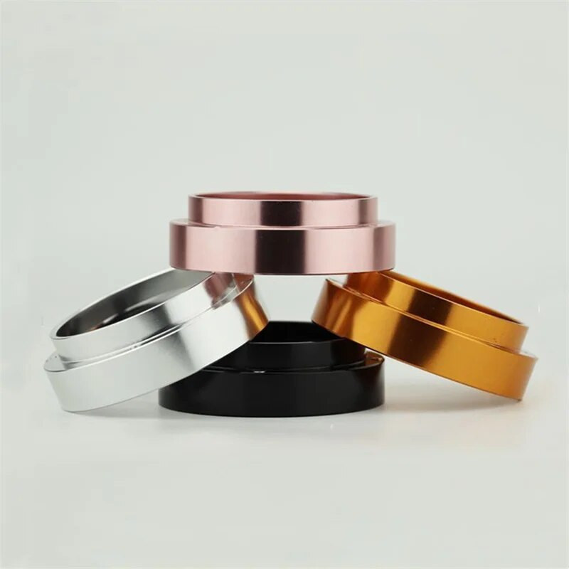 Lijevak za doziranje espressa od 49 mm s magnetskim prstenom za doziranje od nehrđajućeg čelika, kompatibilan s dodatkom za kavu s portafilterom od 49 mm