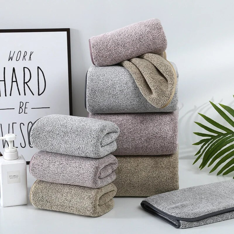 siva Bambus ugljen koraljni baršunasti ručnik za odrasle Mekani upijajući ručnici koji se brzo suše Setovi ručnika od mikrofibre za kućnu kupaonicu