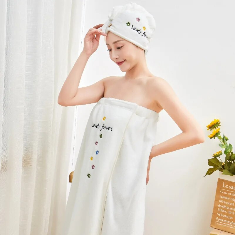 2 vnt Nešiojami vonios rankšluosčiai + plaukų džiovinimo kepurė Koralų vilnos rinkinys Minkštas sugeriantis meilės gėlių siuvinėtas vamzdelis viršutinis vonios rankšluostis