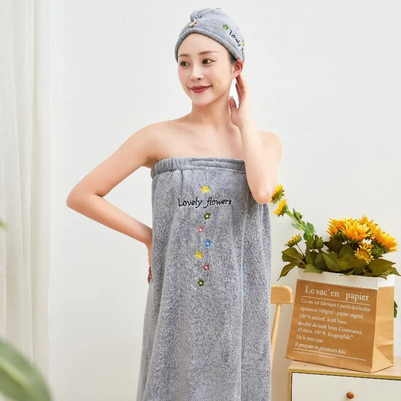 2 vnt Nešiojami vonios rankšluosčiai + plaukų džiovinimo kepurė Koralų vilnos rinkinys Minkštas sugeriantis meilės gėlių siuvinėtas vamzdelis viršutinis vonios rankšluostis