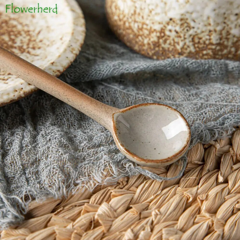 Ručno stisnuta retro žlica za kavu u japanskom stilu Keramička žlica Žlica za kavu s dugom drškom Žlica od grube keramike Kućna žlica za čaj