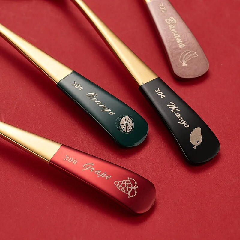 16 см * 4,3 см креативни лъжички за кафе с кръгла глава от неръждаема стомана с плодов модел Смесване на мляко Десертни чаени лъжици Кухненски аксесоари