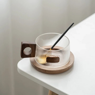 Обикновен комплект чаши за кафе Чаши за чай 250 мл Офис Стъклена чаша за вода Ежедневна чаша за следобеден чай с поднос Лъжица Кунг-фу чаша за напитки