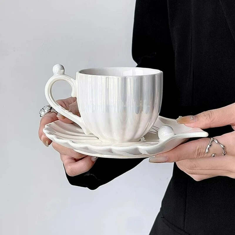 Creative Pearl Shell formos puodelis Korėjietiško stiliaus Mielas keraminis kavos pieno puodelis Espreso puodelio rinkinys su lėkšte Gėrimų indų vandens puodelis