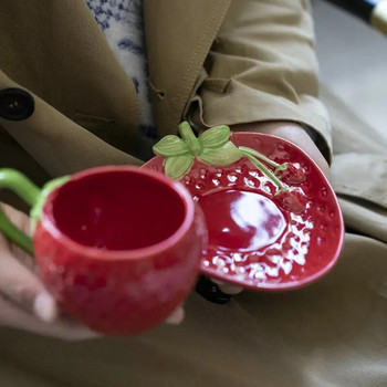 Ζωγραφισμένο στο χέρι τρισδιάστατο ανάγλυφο σε σχήμα φράουλας Φλιτζάνι καφέ οικιακό φλιτζάνι βρετανικό απογευματινό φλιτζάνι τσαγιού Κούπα