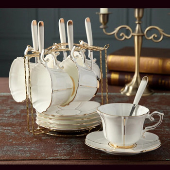 Креативна чаша за кафе от костен Китай Британска чаша за следобеден чай Европейска луксозна керамична чаша и комплект лъжици за чинии Порцеланова чаша за чай