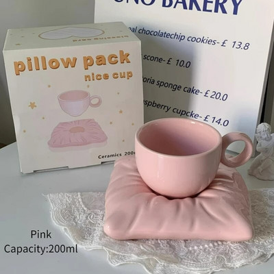 Ins Style Възглавница Керамични чаши Творческа керамична чаша Сладки чаши за кафе с мляко и чинийка Чаша за домашна закуска Декорация на дома