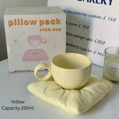 Ins Style Възглавница Керамични чаши Творческа керамична чаша Сладки чаши за кафе с мляко и чинийка Чаша за домашна закуска Декорация на дома