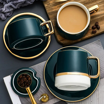 Обикновен модерен комплект керамични лъжички с чинийки със златен ръб Метален комплект чаши за чай Реколта Комплект чаши за кафе Tazas De Cafe за многократна употреба