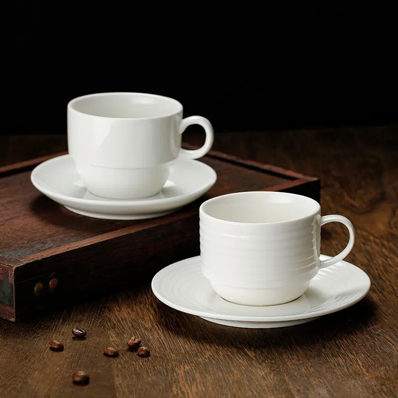 13 predmeta po izboru čisto bijele keramičke šalice za kavu i tanjurić set Dropshing šalica za poslijepodnevni čaj šalice za mlijeko šalice