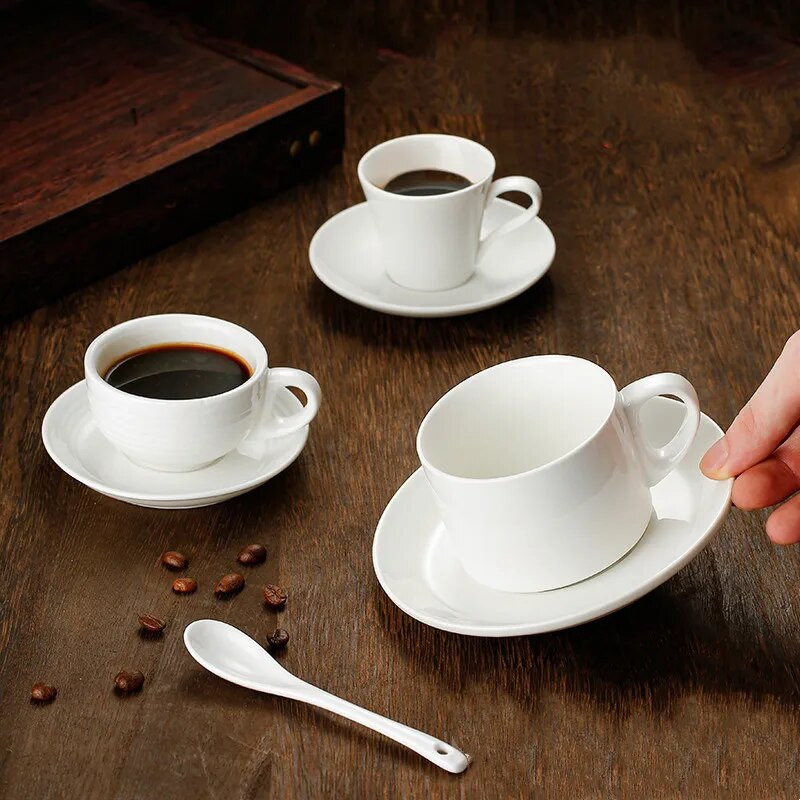 13 predmeta po izboru čisto bijele keramičke šalice za kavu i tanjurić set Dropshing šalica za poslijepodnevni čaj šalice za mlijeko šalice