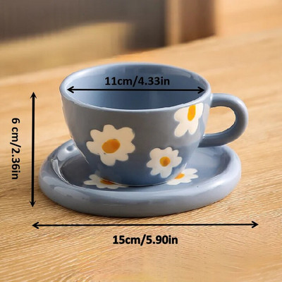 Творческа керамична чаша Японска реколта Ръчно рисувана лилава чаша с малко цвете с чинийка Ръчно прищипана неправилна чаша за кафе