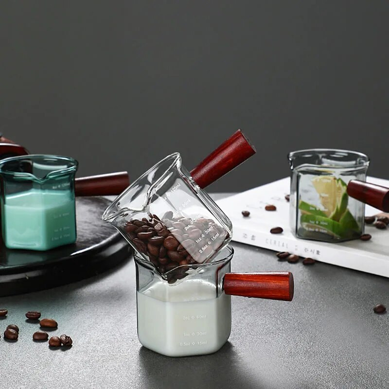 Nova šesterokutna drvena ručka od 120 ml Staklena mjerna šalica za espresso Kuhinjski kućni vrč za mlijeko s dva/jedna usta Potrepštine za kavu
