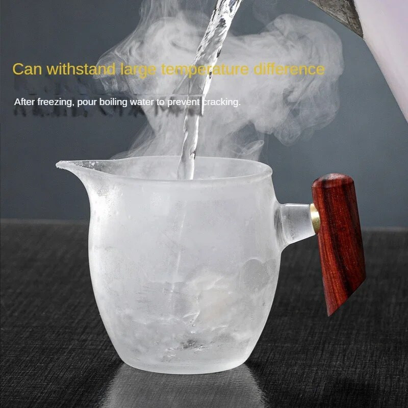 Странична дръжка Стъклена чаша правосъдие Топлоустойчива мъжка чаша Чайник Чайник за чайник за приготвяне на чай Чайник с инфузер Pu Erh Gaiwan