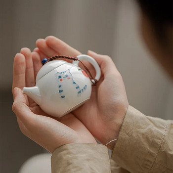 Ръчно рисувана котка Чайник Сладък анимационен Китайски керамичен чайник Чайник Чай Церемония Комплект Мляко Oolong Чай Tie Guan Yin Чаен тип