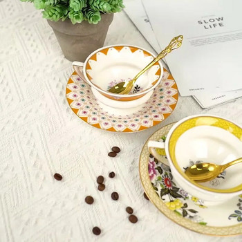 Британски чинийки за чаша за кафе с цветя, костен Китай, пасторален следобеден чай, чинийка за чаша за черен чай