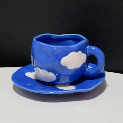 Ručno oslikano plavo nebo i bijeli oblaci Šalica za kavu Kreativna keramička šalica Šalica za mlijeko Šalica za doručak Posuđe Unikatan poklon