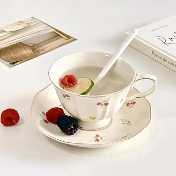 Изящна керамична чаша и чинийка Чаши за следобеден чай и десертна чиния за домашна употреба, стилна офис чаша за кафе Чаша за френско кафе