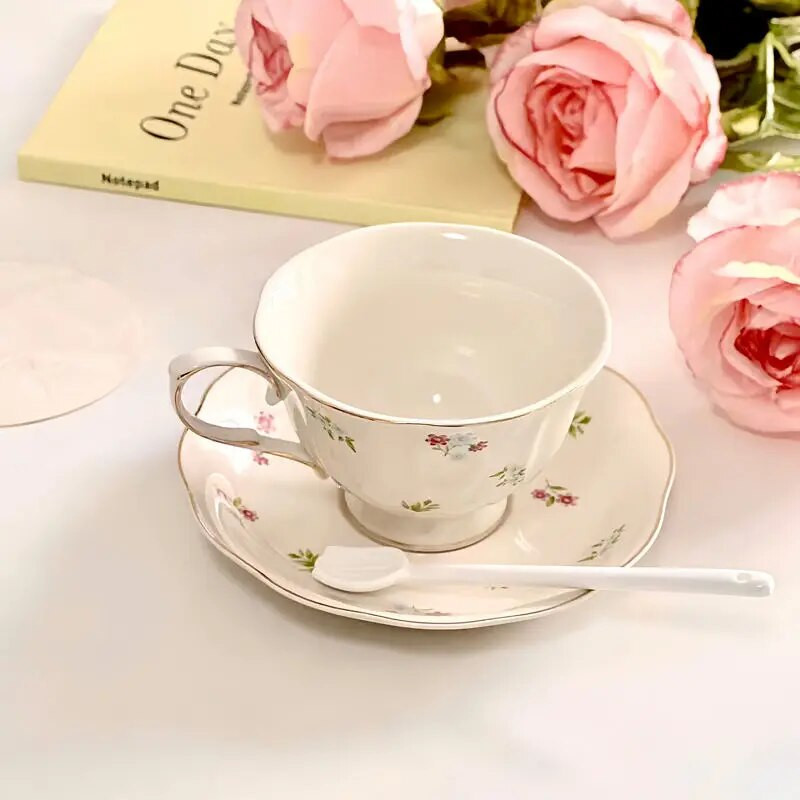 Izvrsna keramička šalica i tanjurić, šalice za poslijepodnevni čaj i desertni tanjur za kućnu upotrebu, elegantna uredska šalica za kavu, francuska šalica za kavu