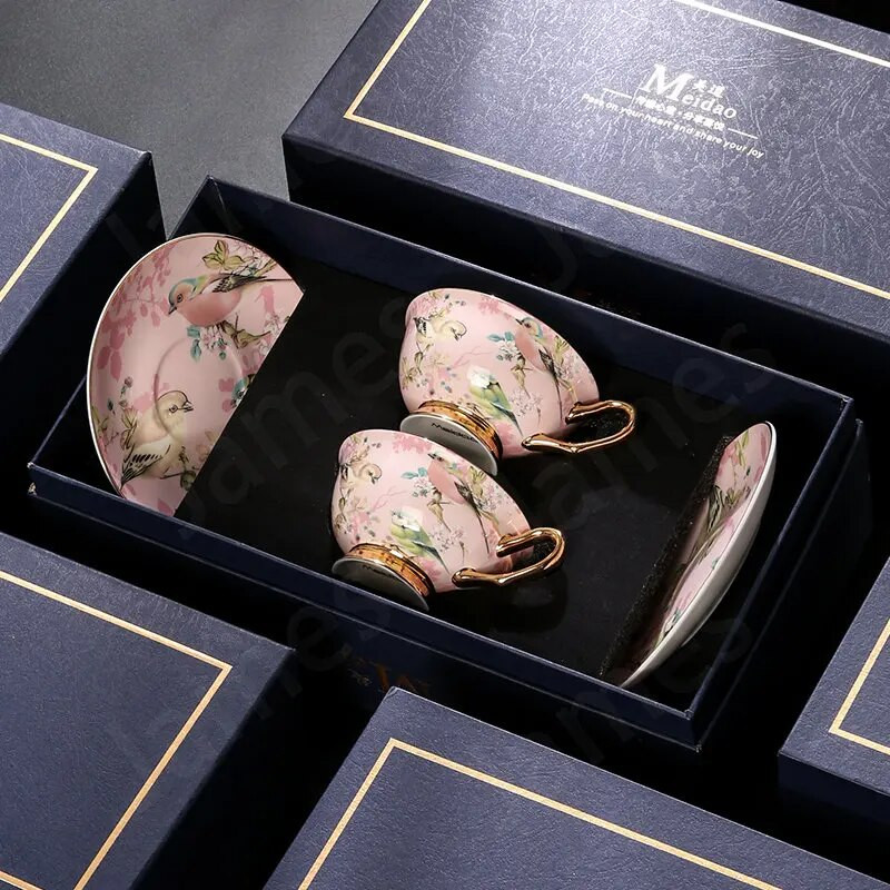 Klasični stil Keramičke šalice Kreativni dizajn Šalice za kavu Lagani luksuzni set šalica za kavu Visokokvalitetne šalice Izvrsni setovi za poslijepodnevni čaj