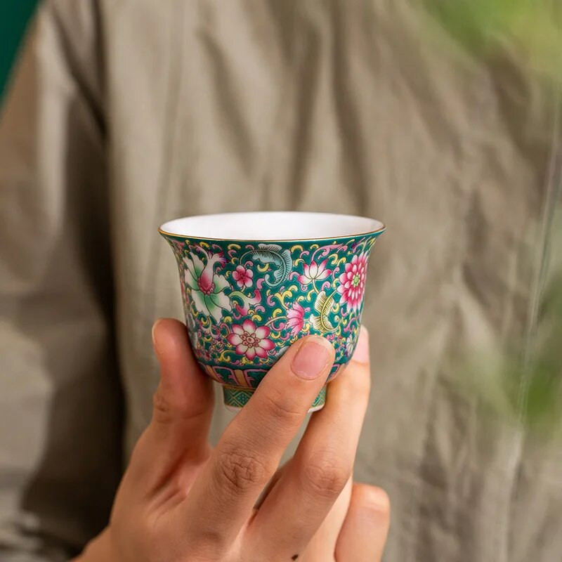 Kina Prekrasna neobična vintage estetska porculanska šalica Teware Ceramic Glaze Ceremony For Puer High White Flower Mug Tea