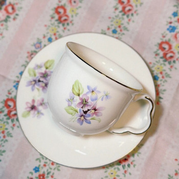 Комплект чаша за кафе и чинийка с цветя Four Seasons, костен порцелан, комплект чаша за чай, комплект черен чай, прибори за кафе, прибори за чай, всички сезони