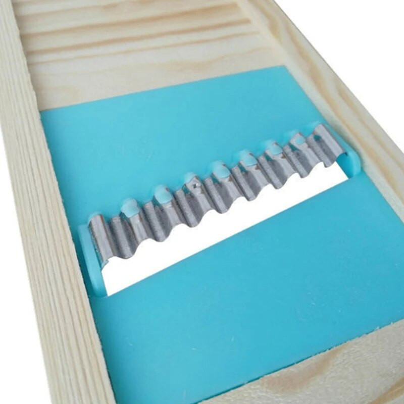 Täispuidust kartulivõre Viilutaja Köögivilja riiv Lainepapi võrgulõikur Lõikur Wave Nuga Hakkur Salat Köögitööriist Purustaja Piss