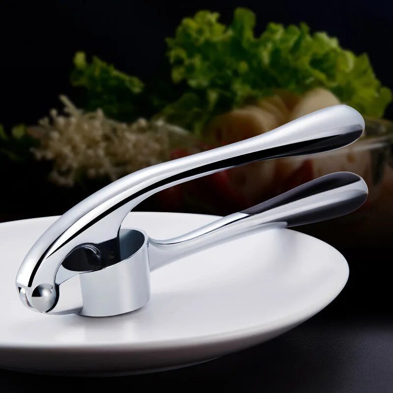 Leeseph profesionalna kuhinjska preša za češnjak, snažno drobljenje češnjaka, mekana ručka, jednostavna za čišćenje i vrlo izdržljiva