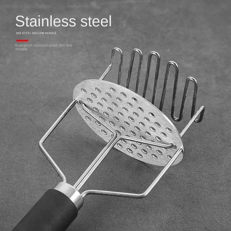 Roostevabast terasest kartulipress, kartulipuder, kahekihiline kartulipuder, kartulipuder, köögiriistad