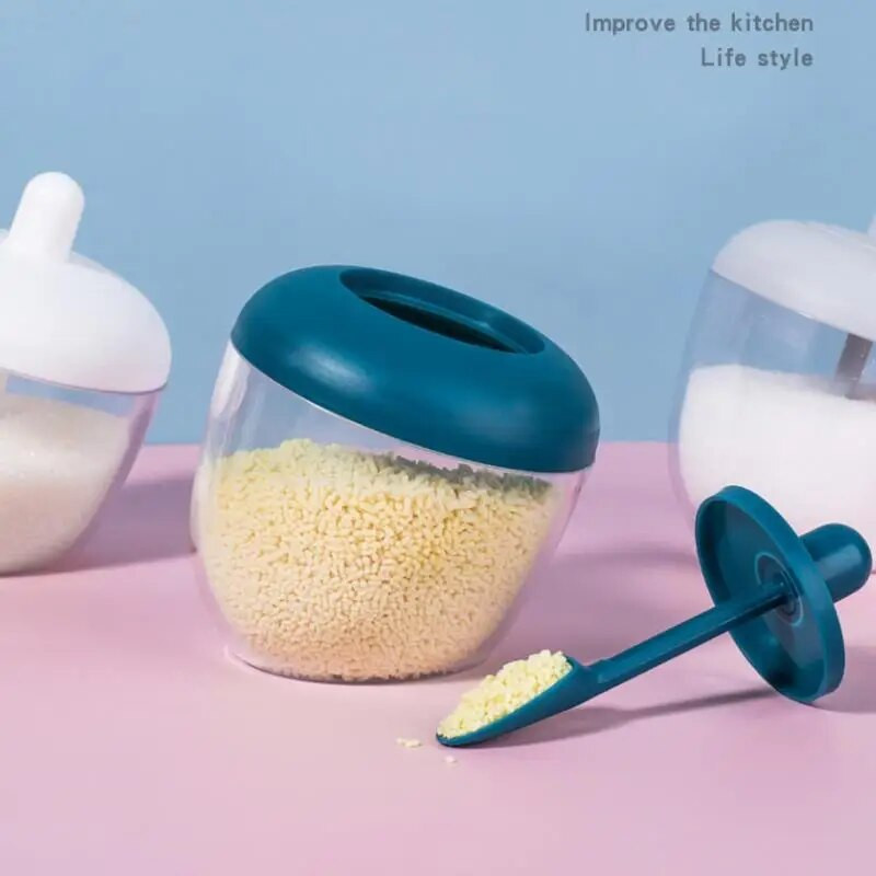 Virtuvinės druskos plaktuvo prieskonių indelis su šaukštu pipirų prieskonių dėžute Drėgmei atsparus prieskonių įrankis Druskos plaktuvas