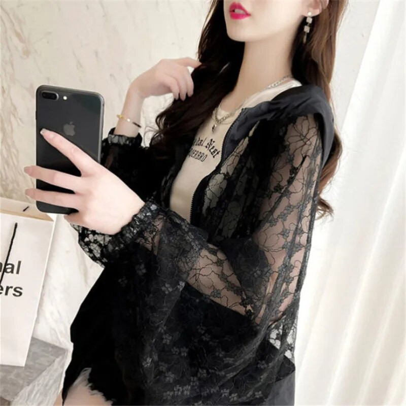 Modna čipkana šuplja odjeća za zaštitu od sunca Ženski kaput s kapuljačom Novi ljetni kardigan jakna dugih rukava Ženska široka gornja odjeća G2498