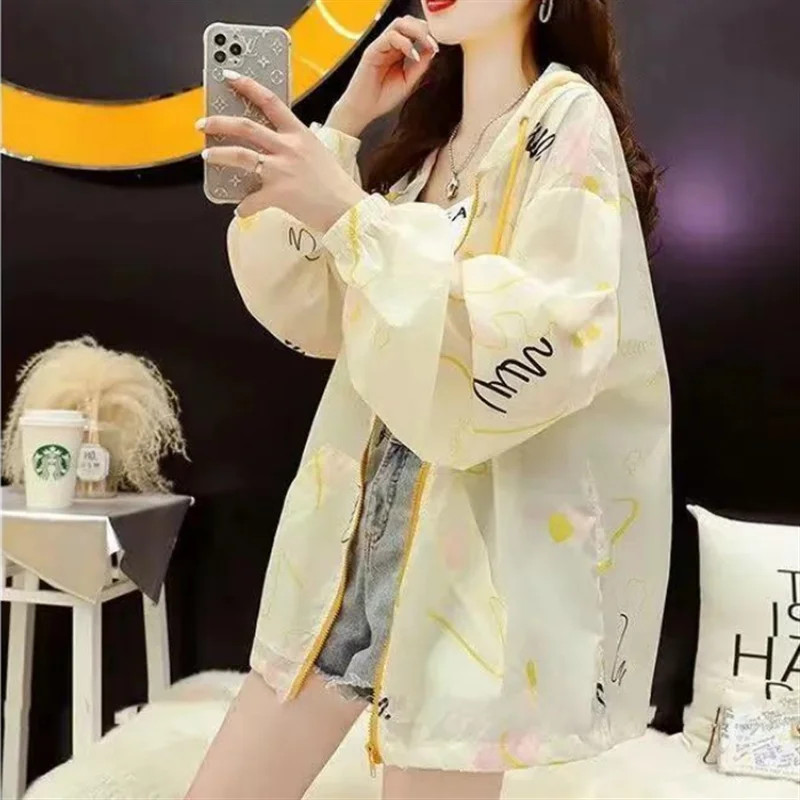 Modni print Ice Silk Odjeća za zaštitu od sunca Ženska ljetna jakna s kapuljačom dugih rukava Šal Anti-UV Divlji prozračni kaput H2250