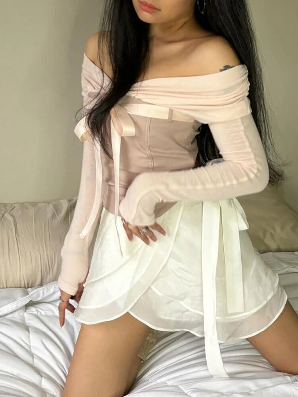 Articat 2024 Contrast Patchwork Satino Lacing Crop Top Moteriška V formos iškirptė ilgomis rankovėmis Ploni, universalūs marškinėliai Baletcore vakarėlio drabužiai