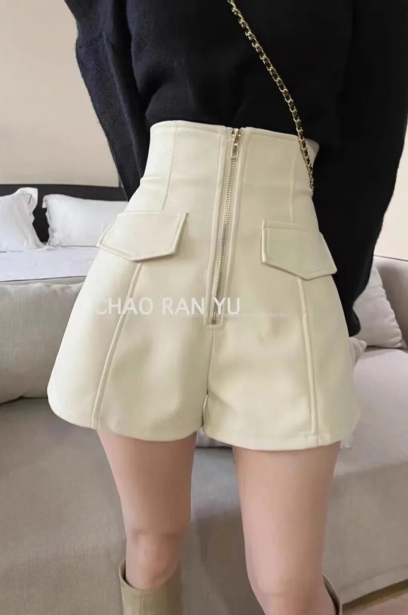 Elegantne kratke ženske hlače visokog struka za mršavljenje za gornju odjeću za jesen/zimu, moderne kratke hlače A kroja s patentnim zatvaračem od Pu kože