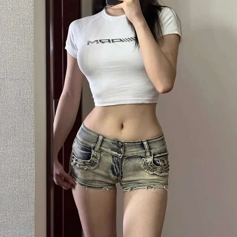 Liekni džinsiniai šortai Moteriški High Street Y2k drabužiai Žemo aukščio kelnės Seksualios vintažinės, karštos europietiškos mados, aptemptos vasaros